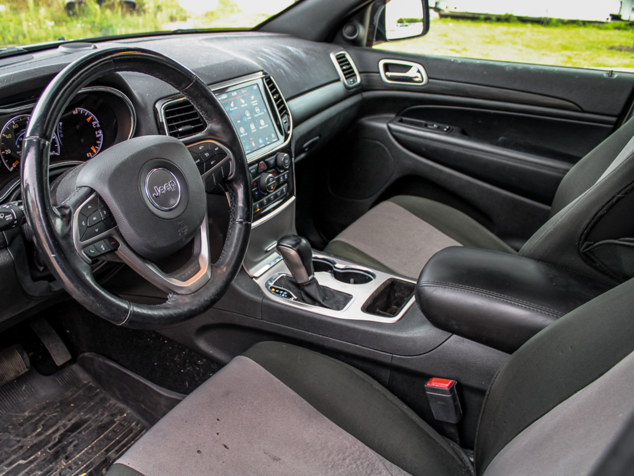 2021 Jeep Grand Cherokee Laredo X 4x4