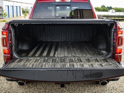 2019 RAM 1500 Laramie Crew Cab 4x4 5'7" Box