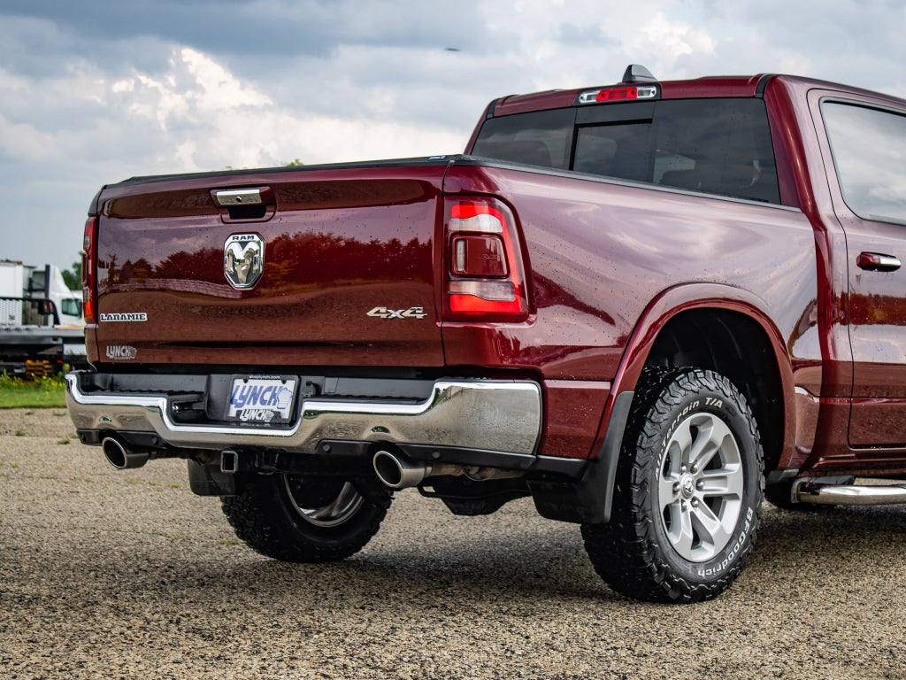 2019 RAM 1500 Laramie Crew Cab 4x4 5'7" Box