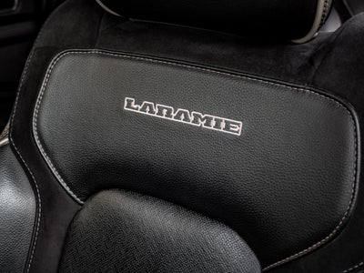 2019 RAM 1500 Laramie Crew Cab 4x4 5'7" Box