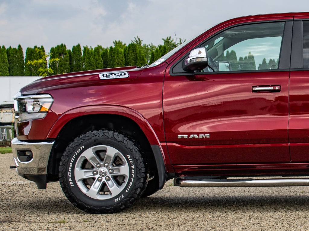 2019 RAM 1500 Laramie Crew Cab 4x4 5'7" Box