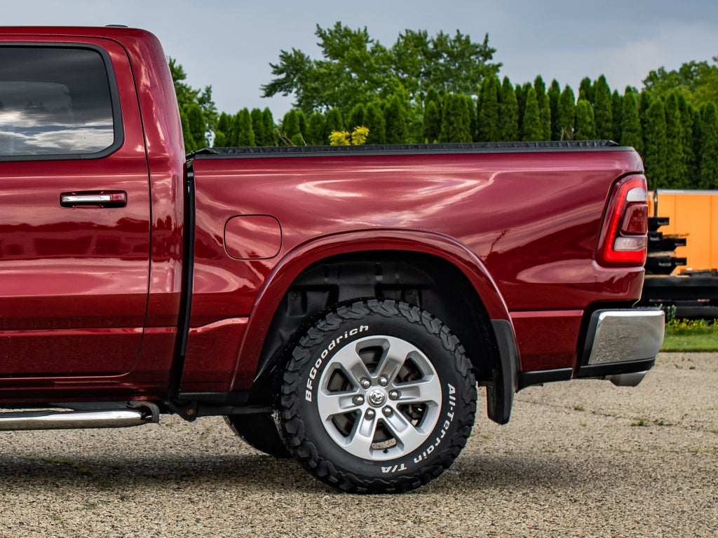 2019 RAM 1500 Laramie Crew Cab 4x4 5'7" Box