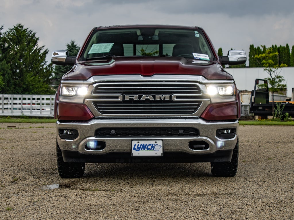 2019 RAM 1500 Laramie Crew Cab 4x4 5'7" Box