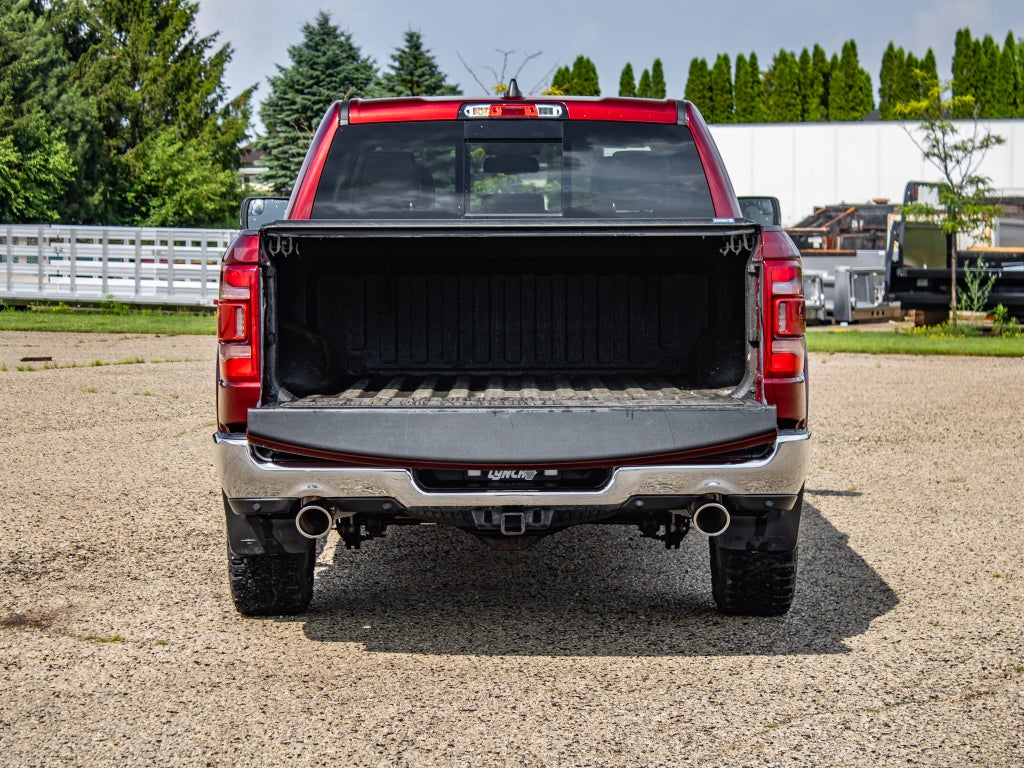 2019 RAM 1500 Laramie Crew Cab 4x4 5'7" Box