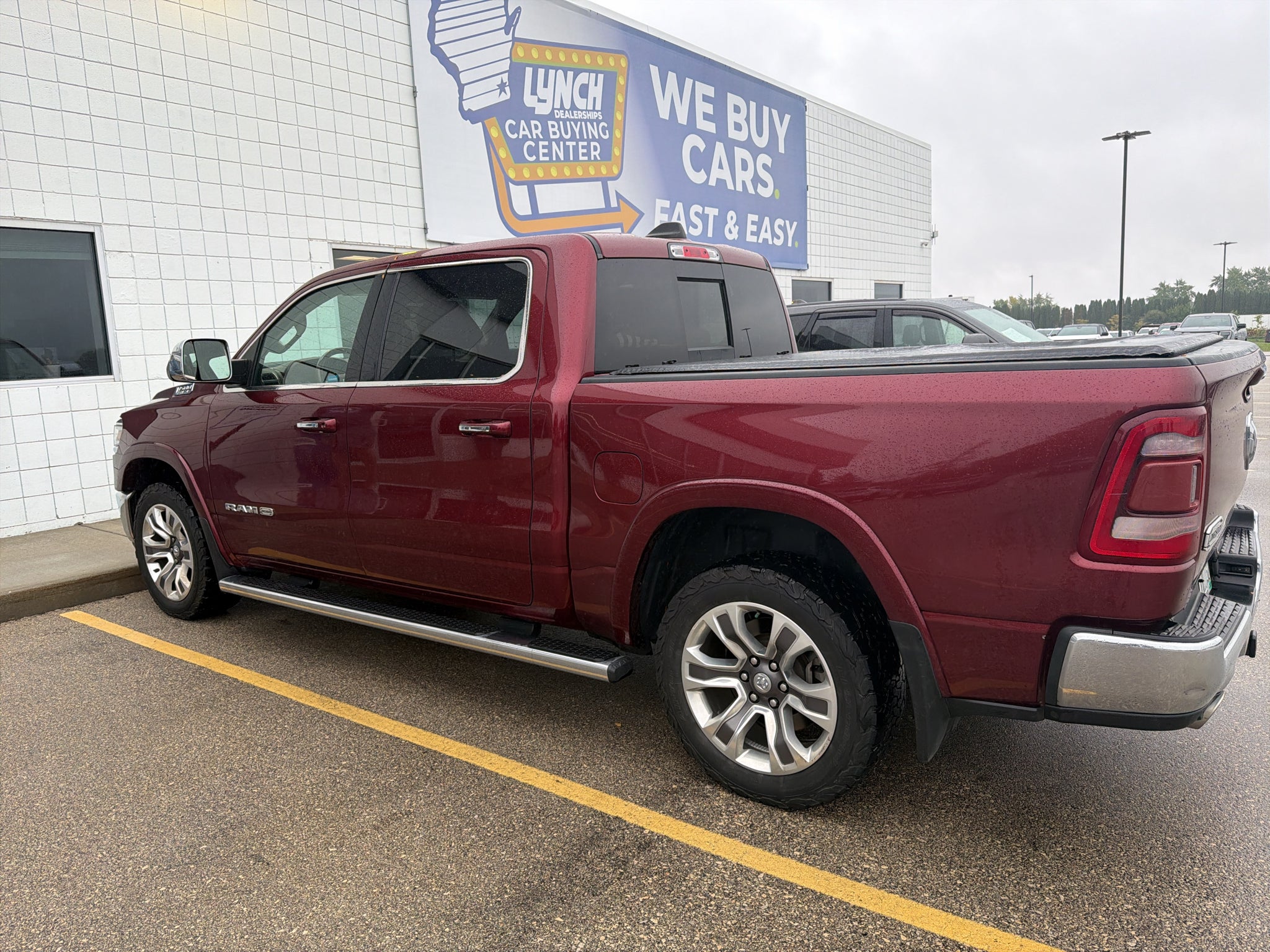 2019 RAM 1500 Longhorn Crew Cab 4x4 5'7" Box