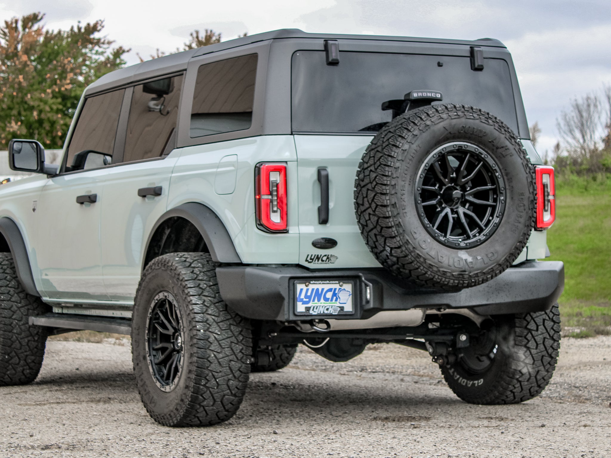 2022 Ford Bronco Base