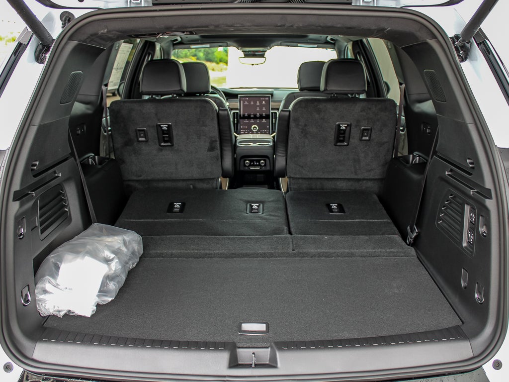2027 GMC Acadia Denali Ultimate