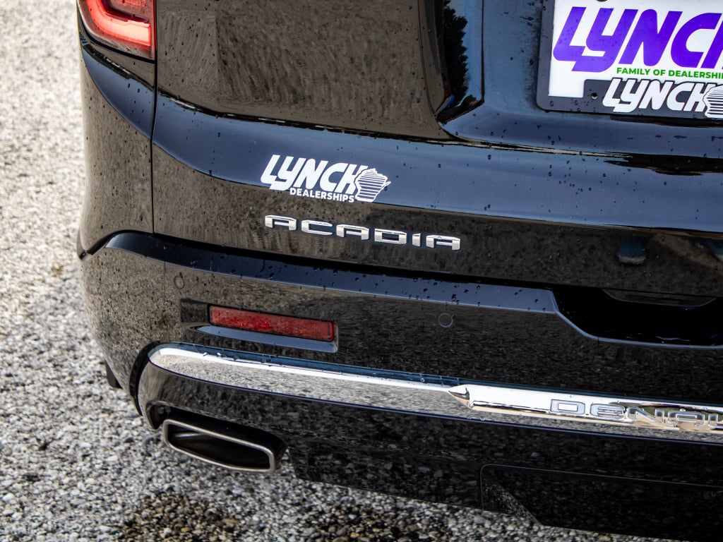 2020 GMC Acadia Denali