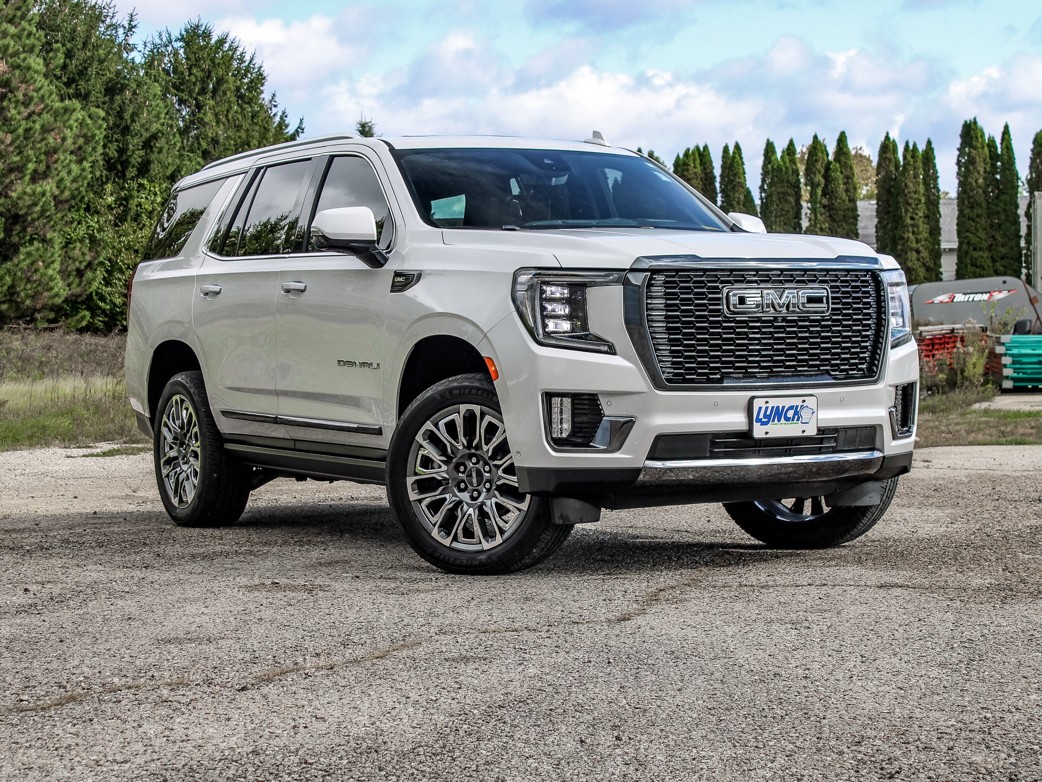 2023 GMC Yukon Denali Ultimate