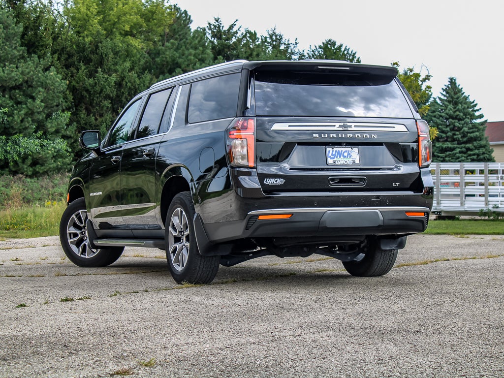 2024 Chevrolet Suburban LT
