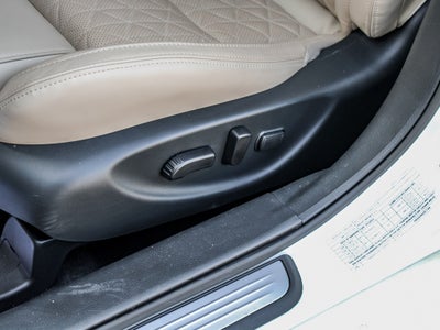 2023 Nissan Maxima Platinum