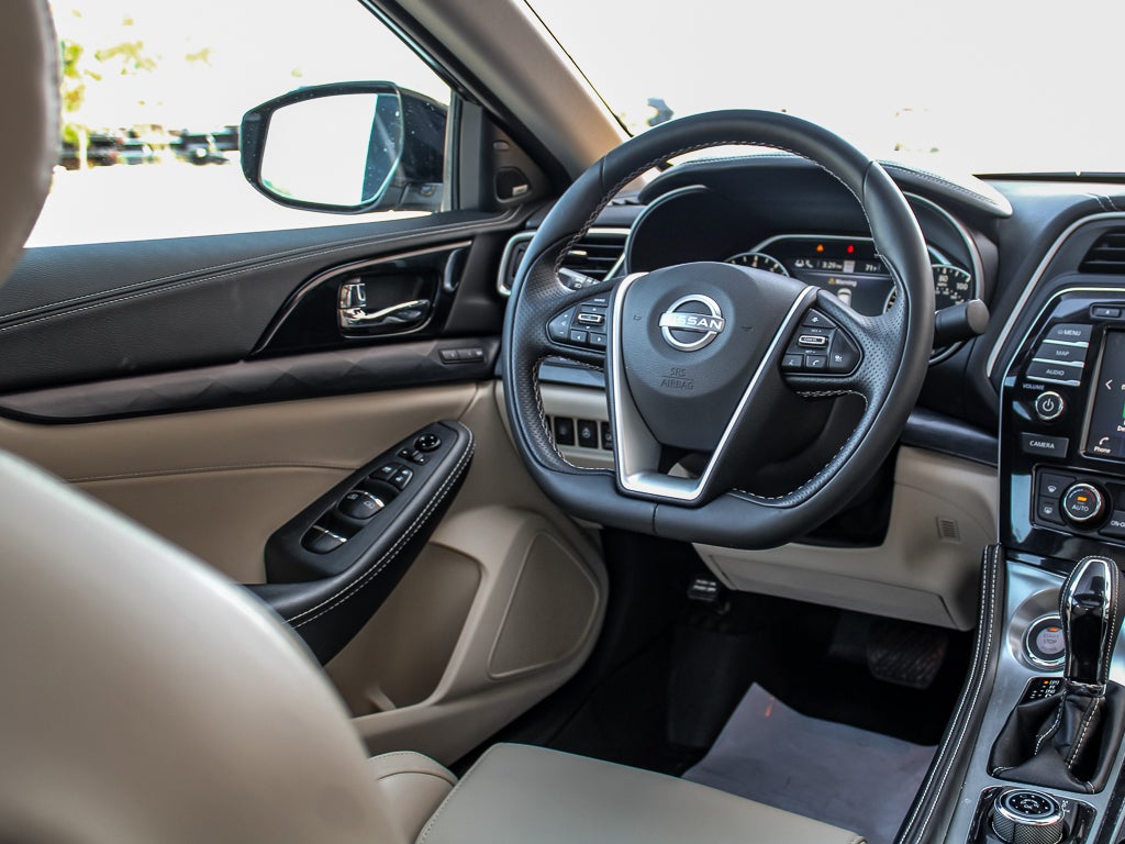 2023 Nissan Maxima Platinum
