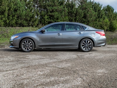 2017 Nissan Altima 2.5 SV