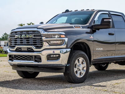 2025 RAM 3500 Big Horn Crew Cab 4x4 6'4" Box