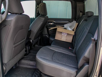2025 RAM 3500 Big Horn Crew Cab 4x4 6'4" Box