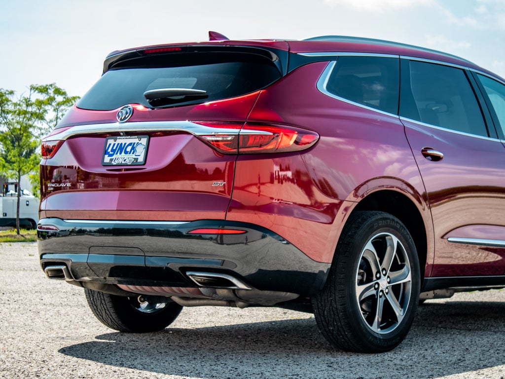 2021 Buick Enclave Essence