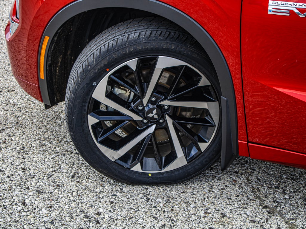 2024 Mitsubishi Outlander Plug-In Hybrid SEL