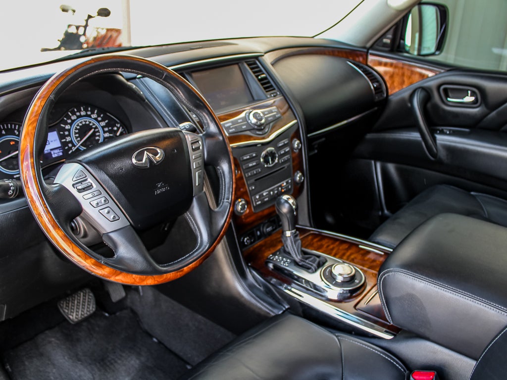 2016 INFINITI QX80 Limited
