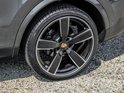 2021 Porsche Cayenne Coupe BASE
