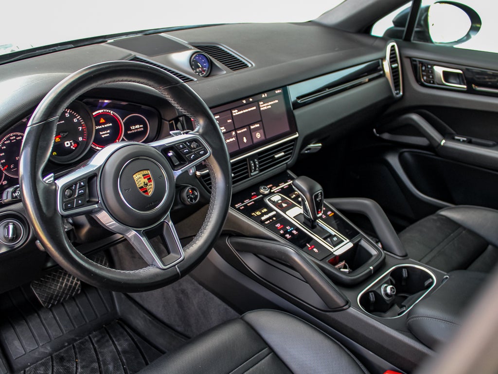 2021 Porsche Cayenne Coupe BASE