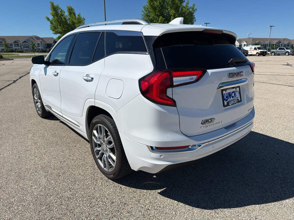 2023 GMC Terrain Denali