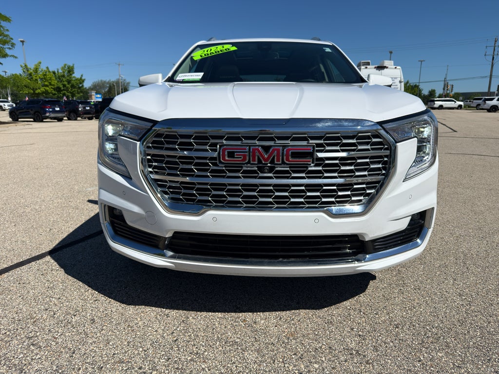 2023 GMC Terrain Denali