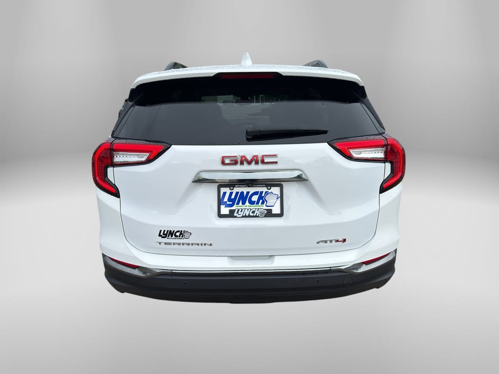2023 GMC Terrain AT4