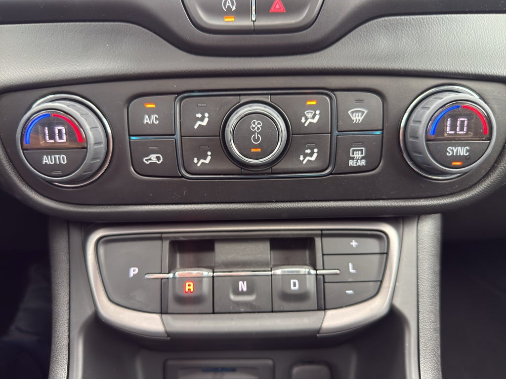2023 GMC Terrain AT4
