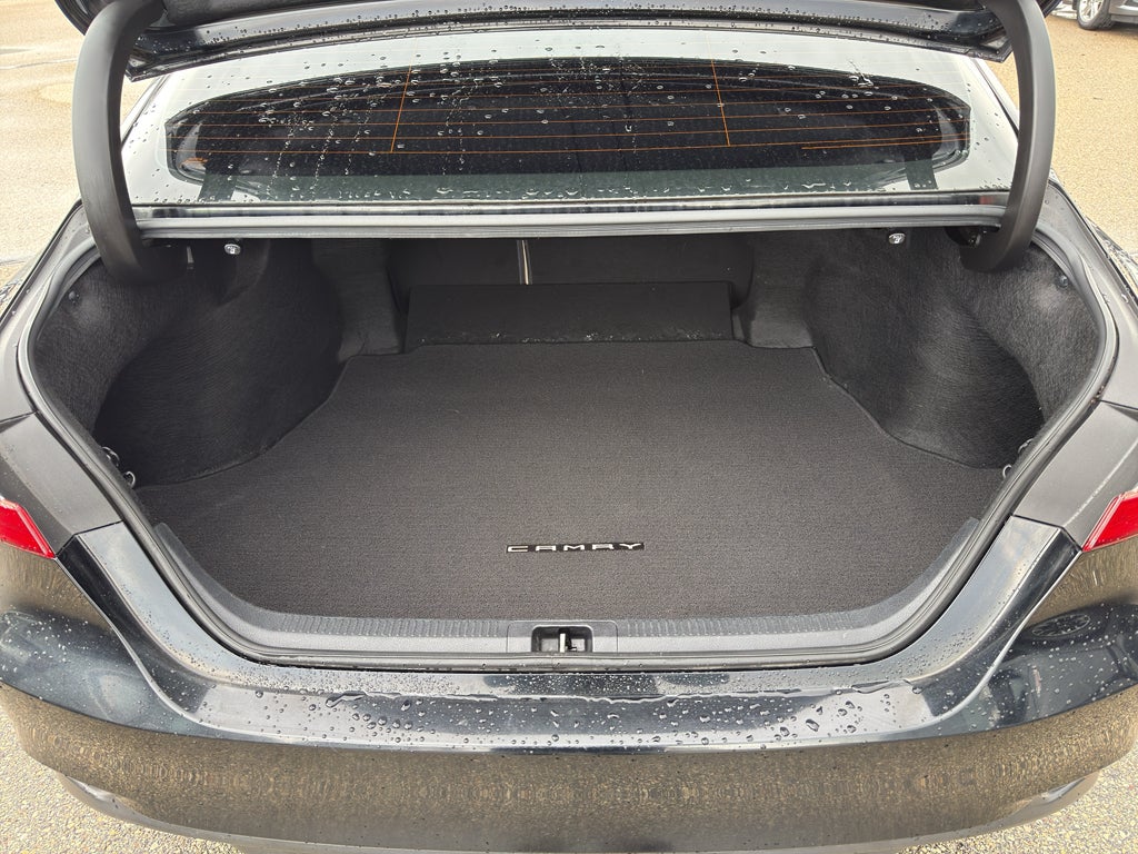 2019 Toyota Camry Hybrid LE