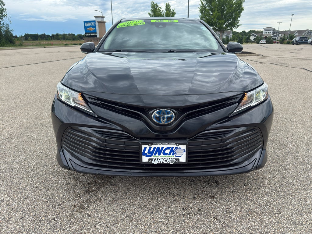 2019 Toyota Camry Hybrid LE