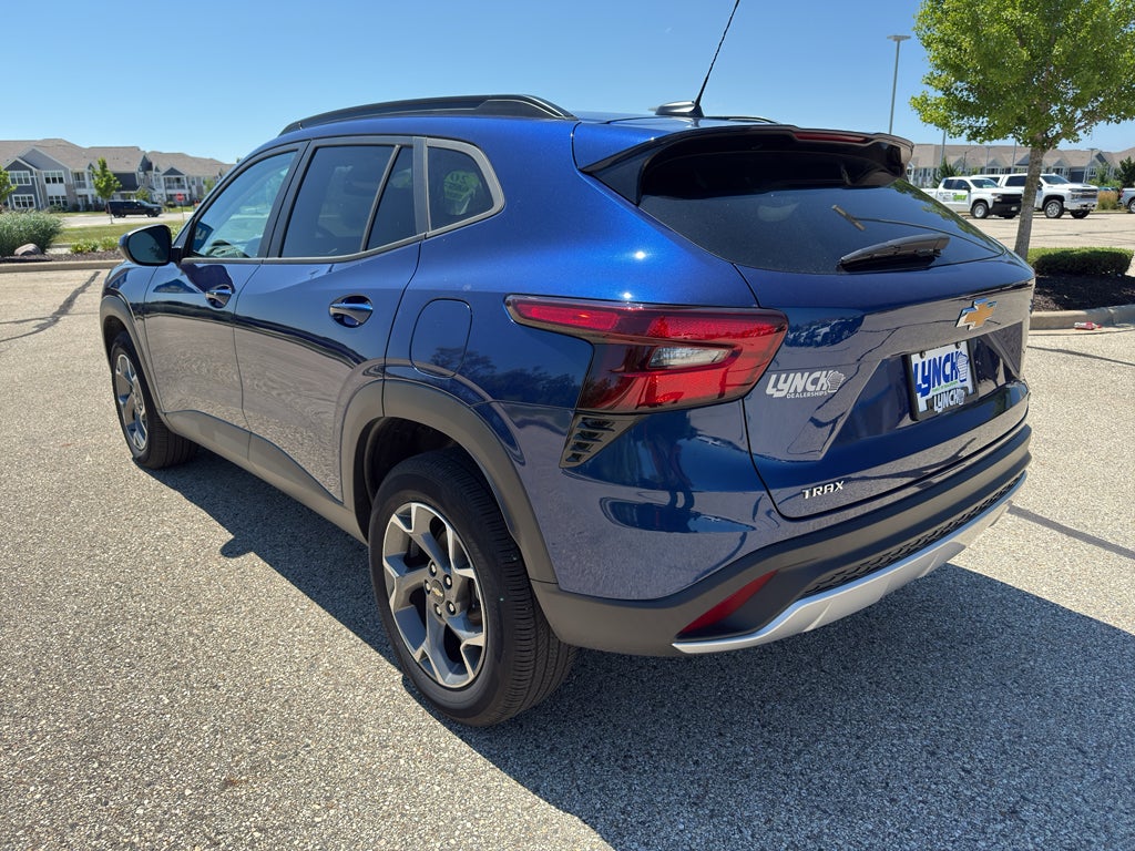 2024 Chevrolet Trax LT