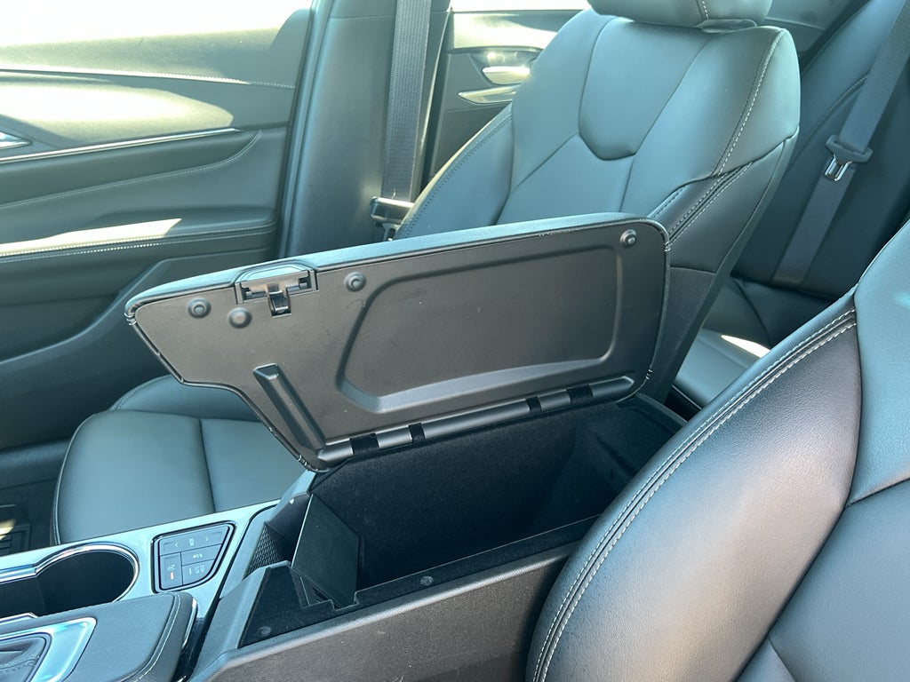 2024 Cadillac CT4 Luxury