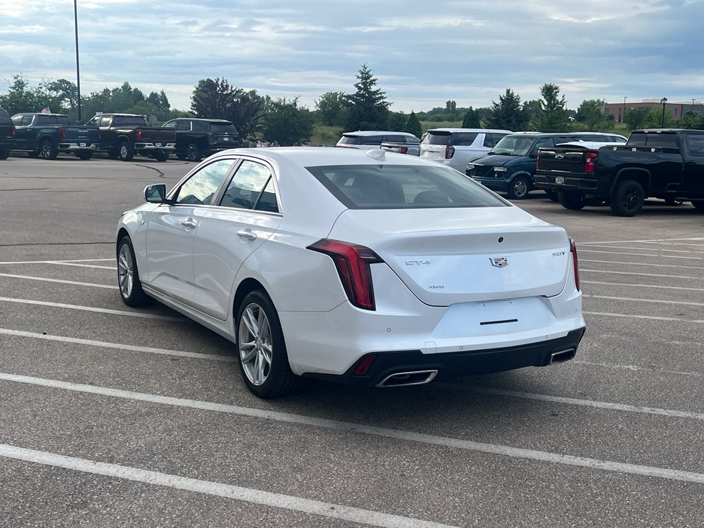 2024 Cadillac CT4 Luxury