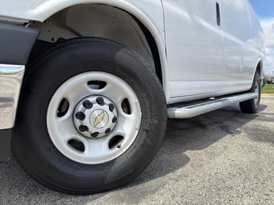 2024 Chevrolet Express Cargo 2500 WT