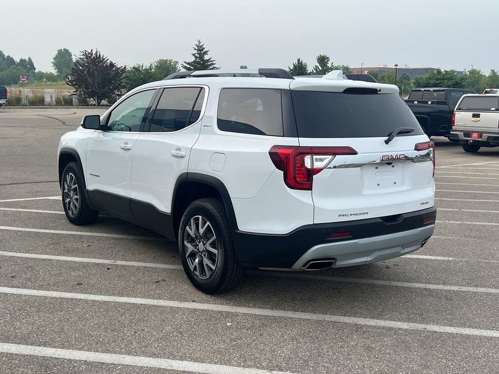 2023 GMC Acadia SLT