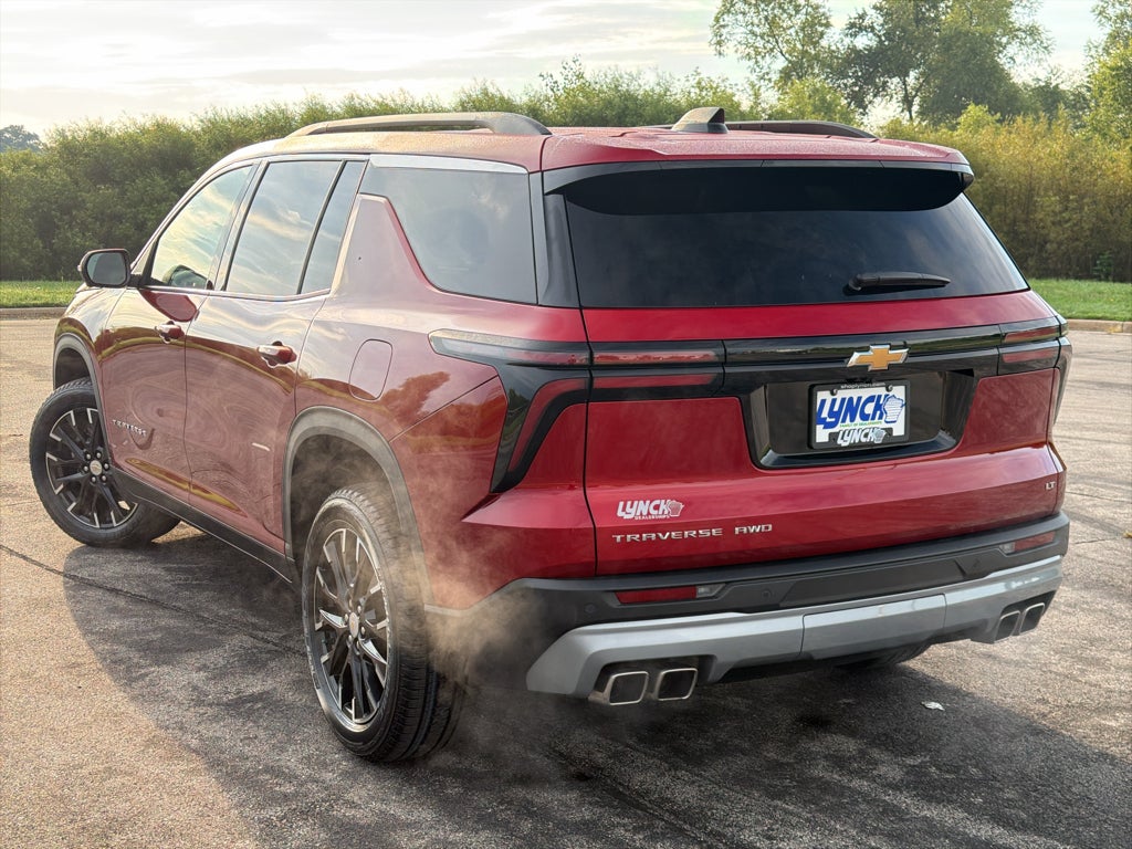 2024 Chevrolet Traverse LT