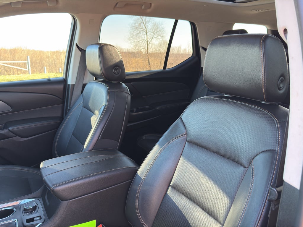 2021 Chevrolet Traverse Premier