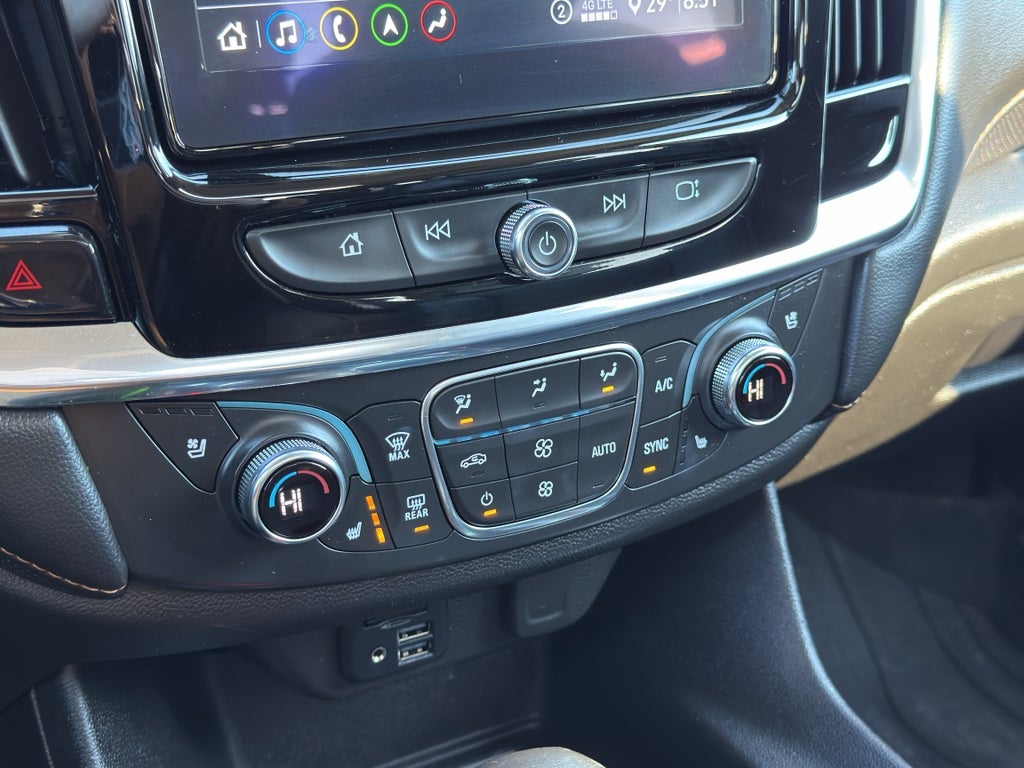 2021 Chevrolet Traverse Premier