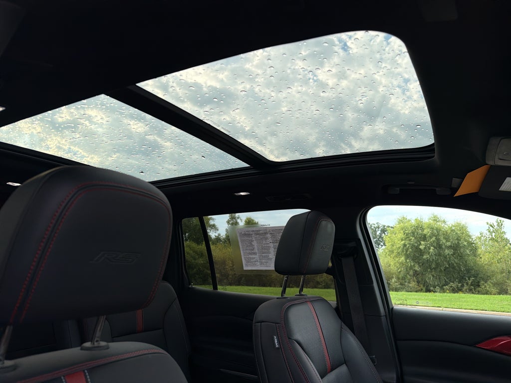 2024 Chevrolet Traverse RS