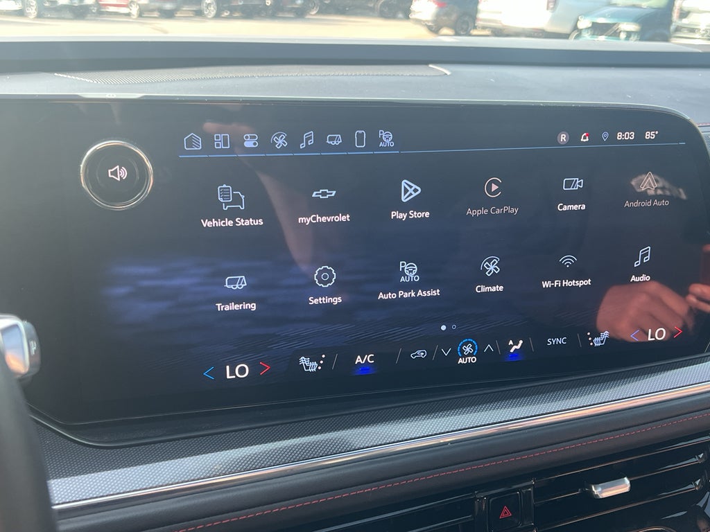 2025 Chevrolet Suburban RST
