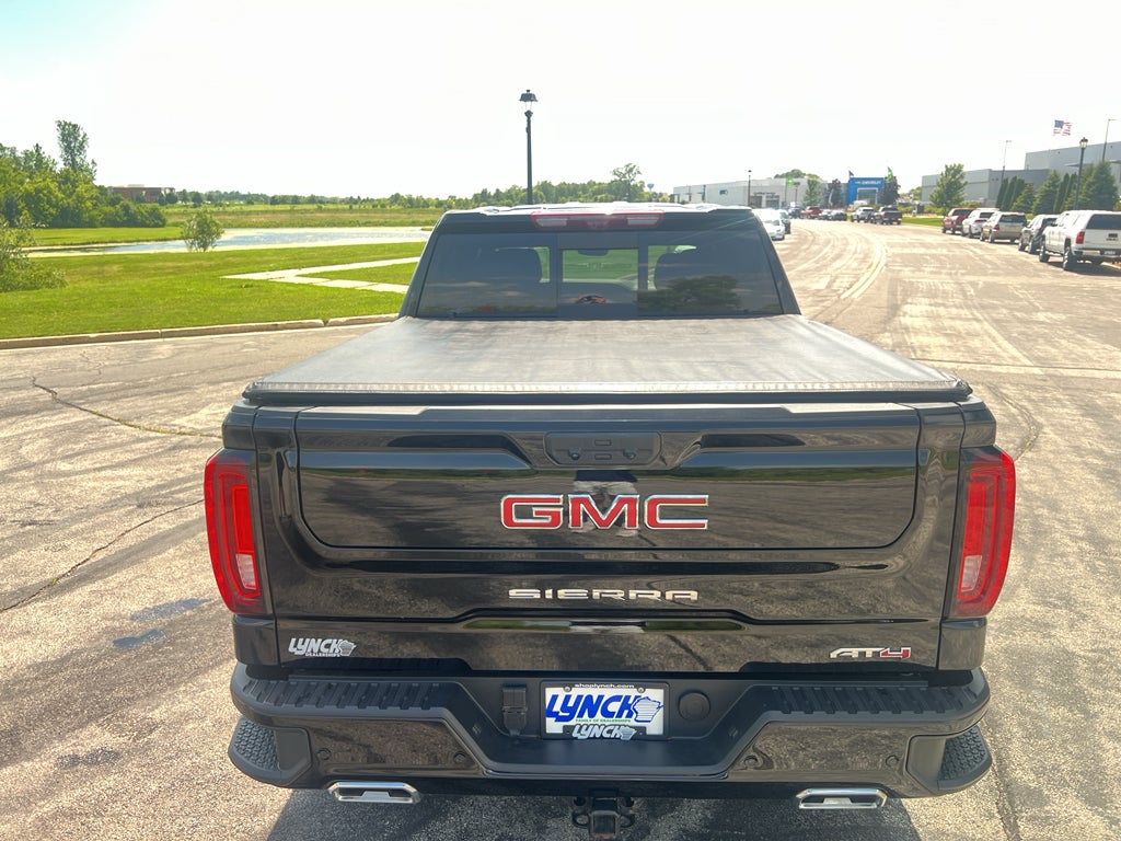 2025 GMC Sierra 1500 AT4
