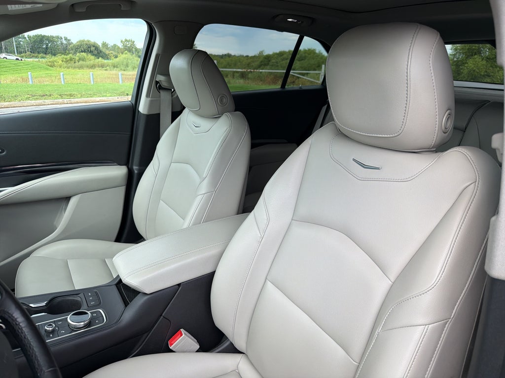 2021 Cadillac XT4 AWD Luxury