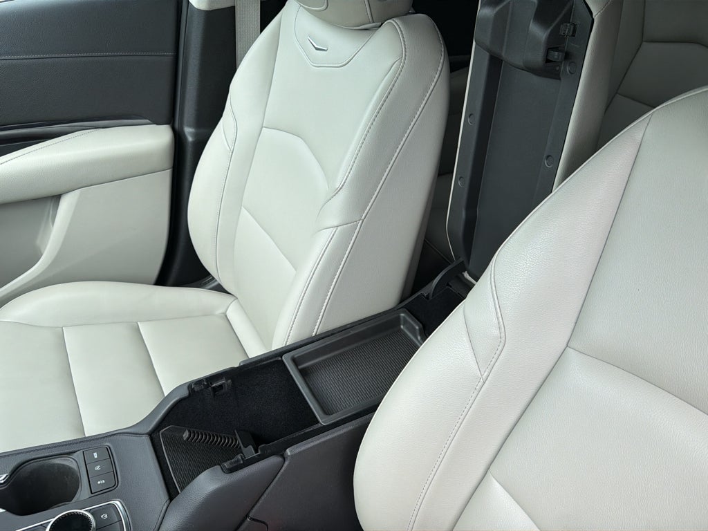 2021 Cadillac XT4 AWD Luxury