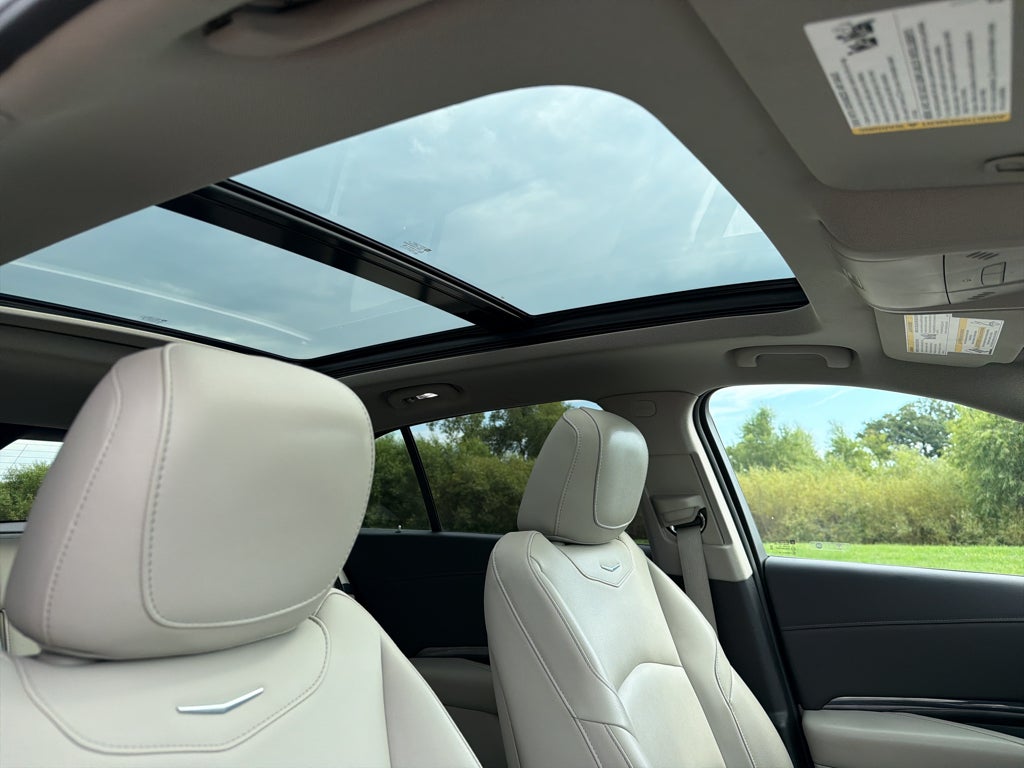 2021 Cadillac XT4 AWD Luxury