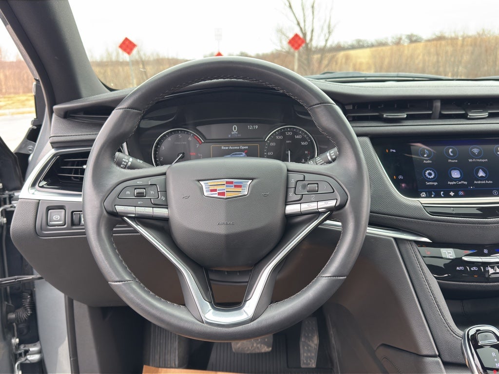 2024 Cadillac XT6 Luxury