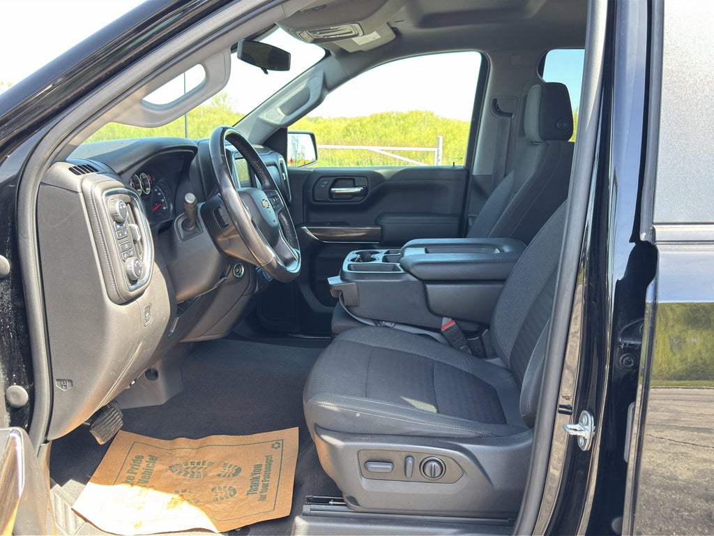 2022 Chevrolet Silverado 1500 LTD LT (2FL)