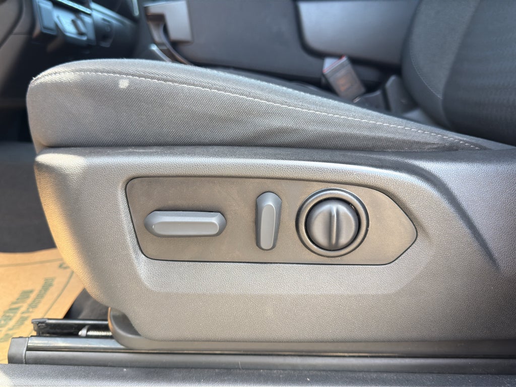 2022 Chevrolet Silverado 1500 LTD LT (2FL)
