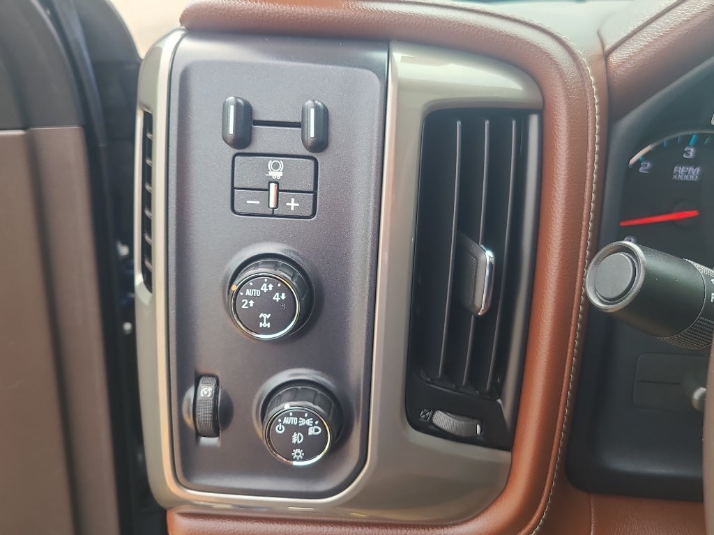 2016 Chevrolet Silverado 1500 High Country