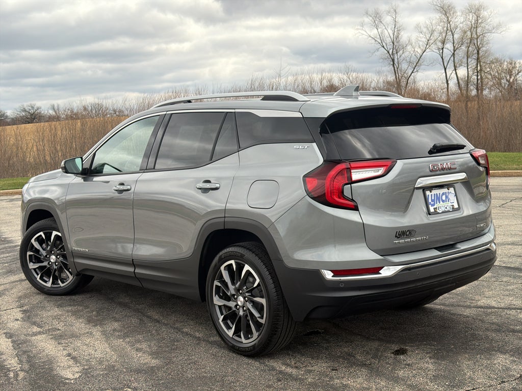 2024 GMC Terrain SLT
