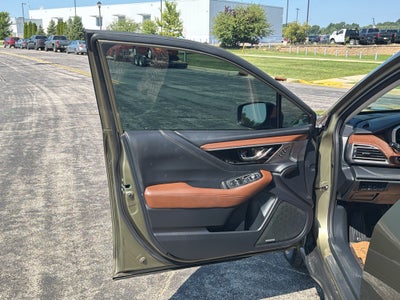 2022 Subaru Outback Touring